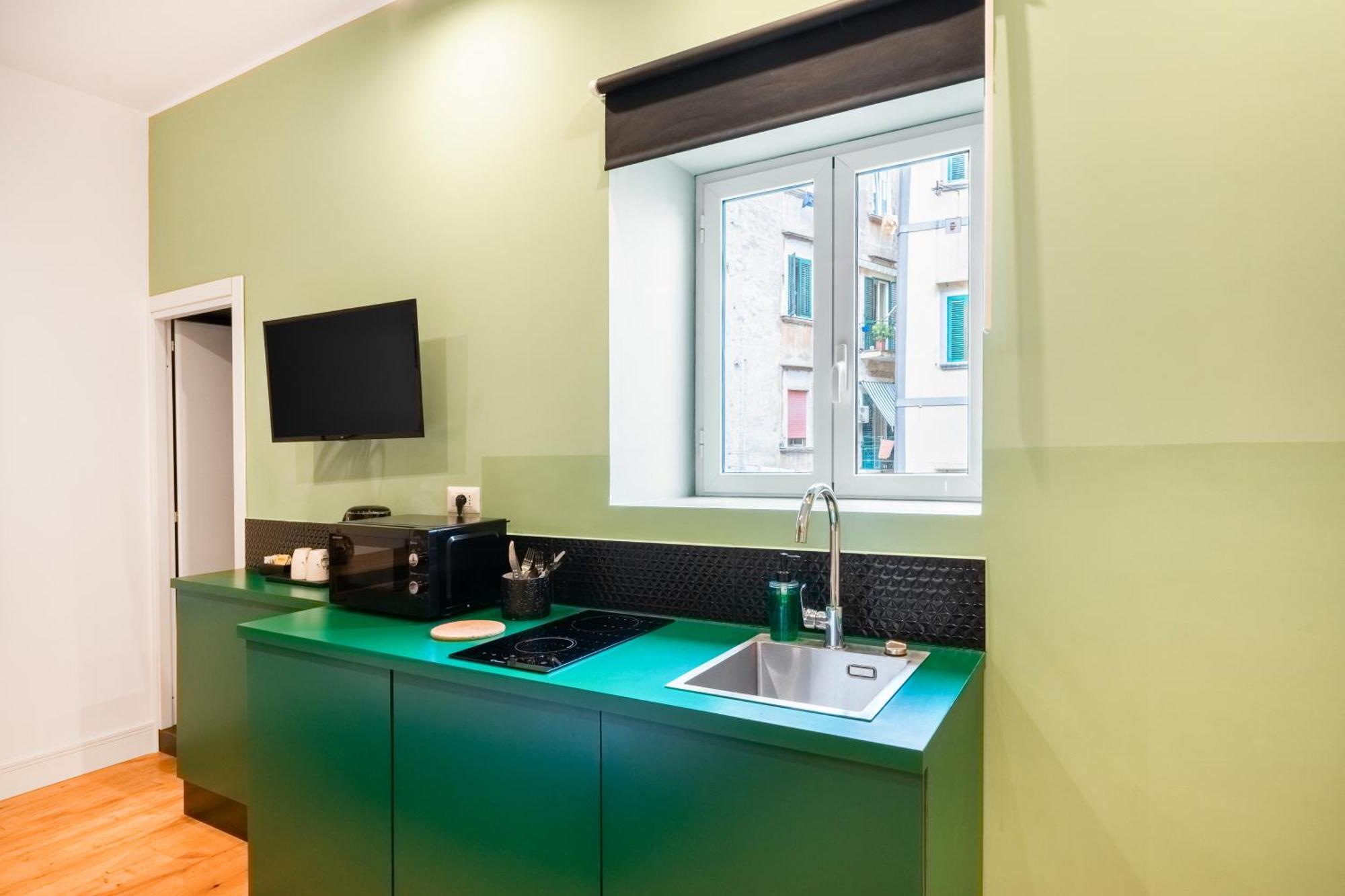 The Idyll Boutique Apartment - Suite In Napoli'S Spanish Quarters エクステリア 写真